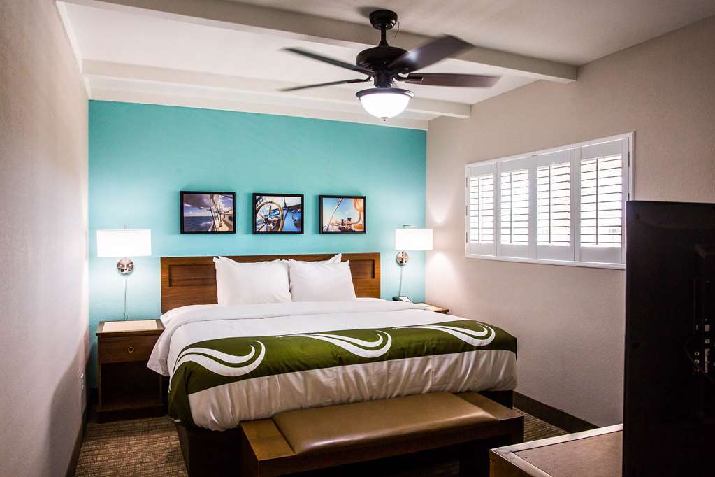 Seafarer Inn & Suites, Ascend Hotel Collection Jekyll Island Room photo
